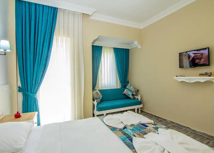 Hotell Karbel Sun 3*