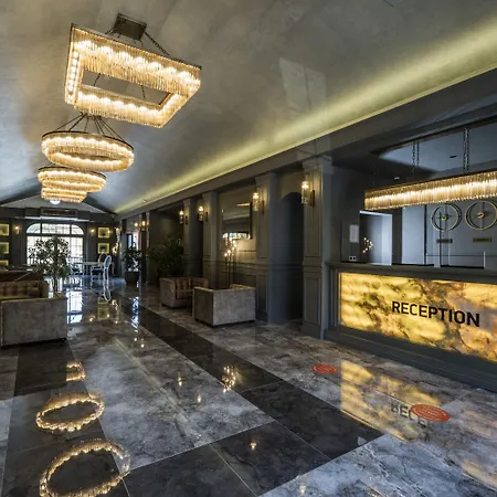 卡尔贝拉太阳酒店 3* 厄吕代尼兹